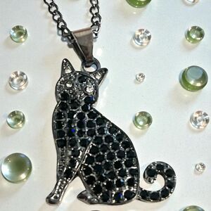 Black Cat Pendant Necklace – Rhinestone Accents – Gunmetal Chain